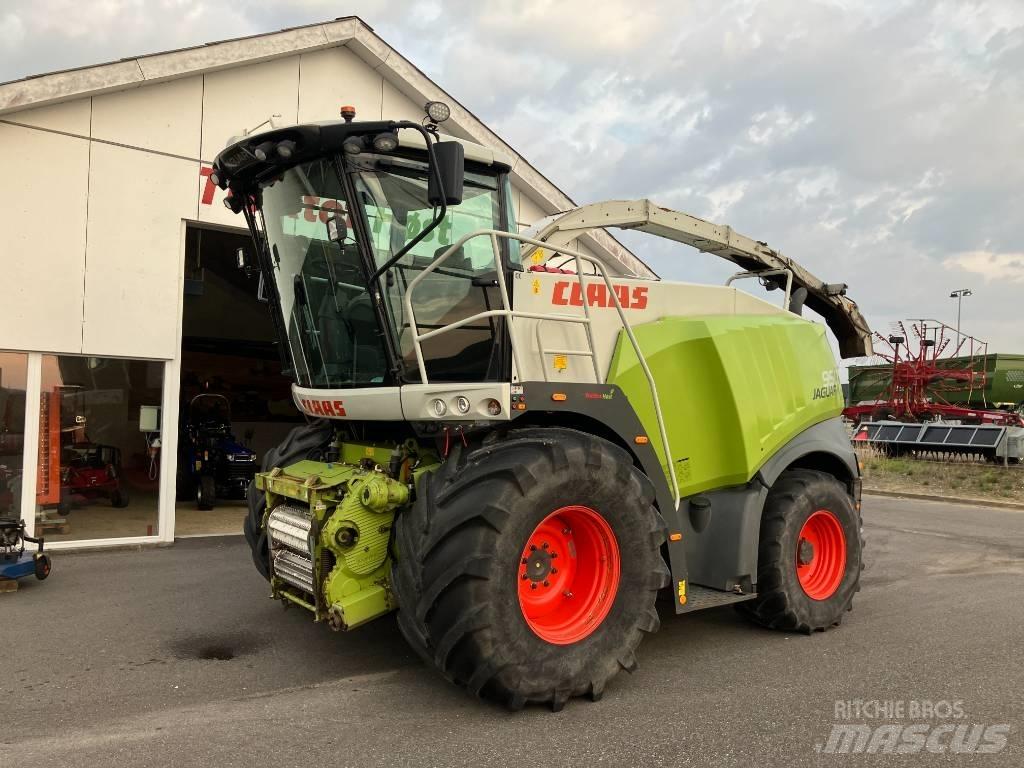 CLAAS JAGUAR 950 Önjáró szecskázók