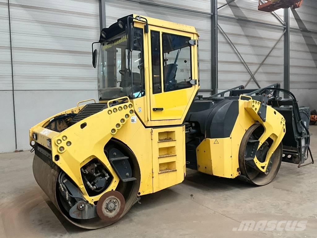 Bomag BW 154 AD-4 Ikerdobos hengerek