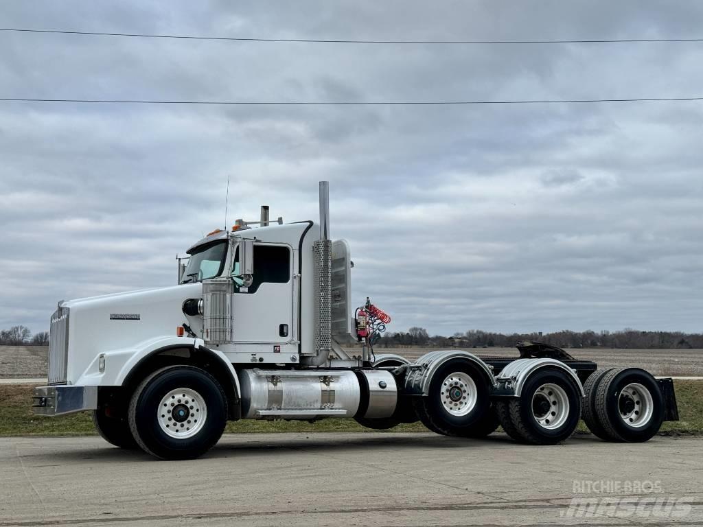 Kenworth T800 Nyergesvontatók