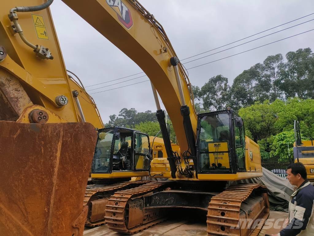 CAT 2021 CAT 350 Gumikerekes kotrók