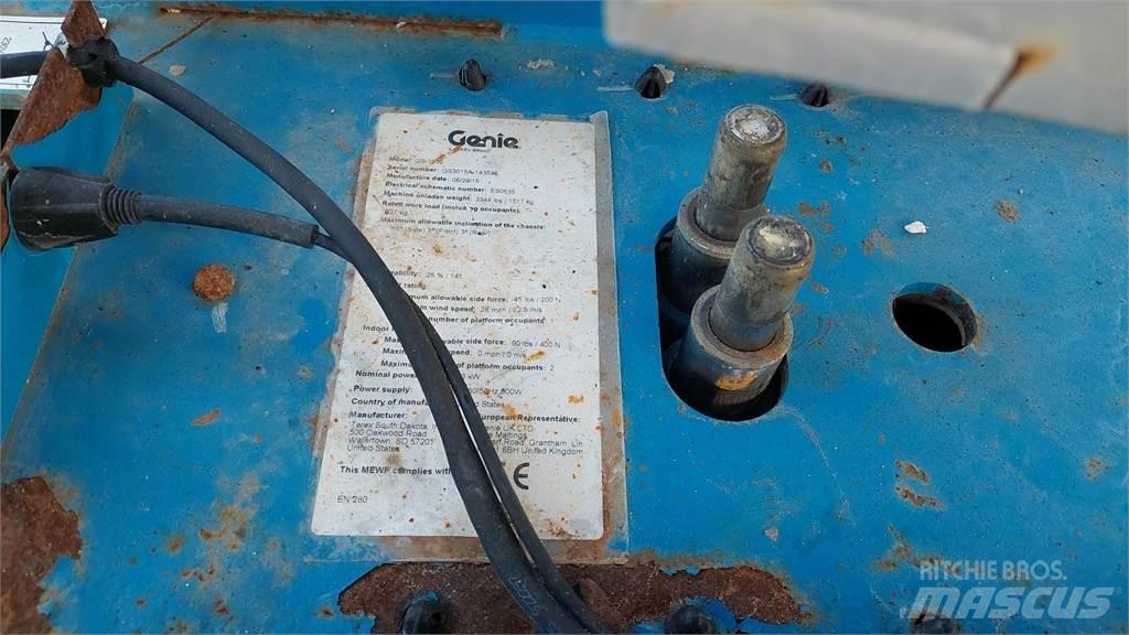 Genie GS1932 Ollós emelők