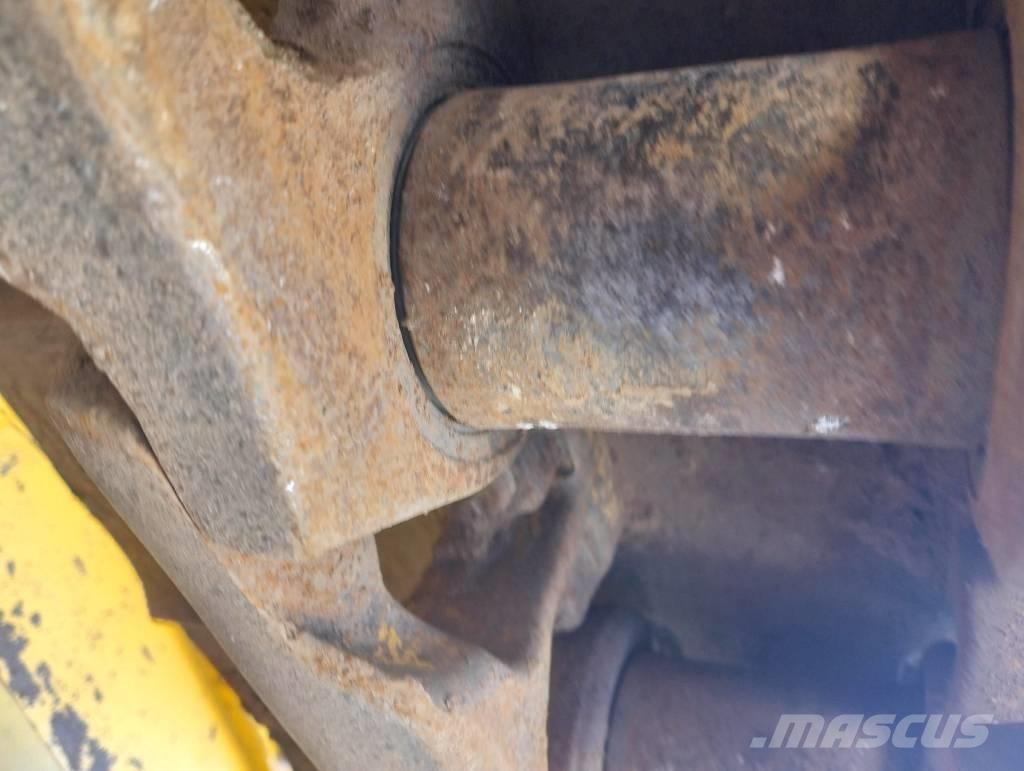 Komatsu D61PX-24EO lánctalpas dózerek