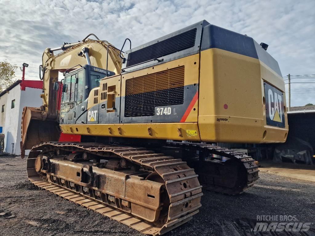 CAT 374 D L Lánctalpas kotrók