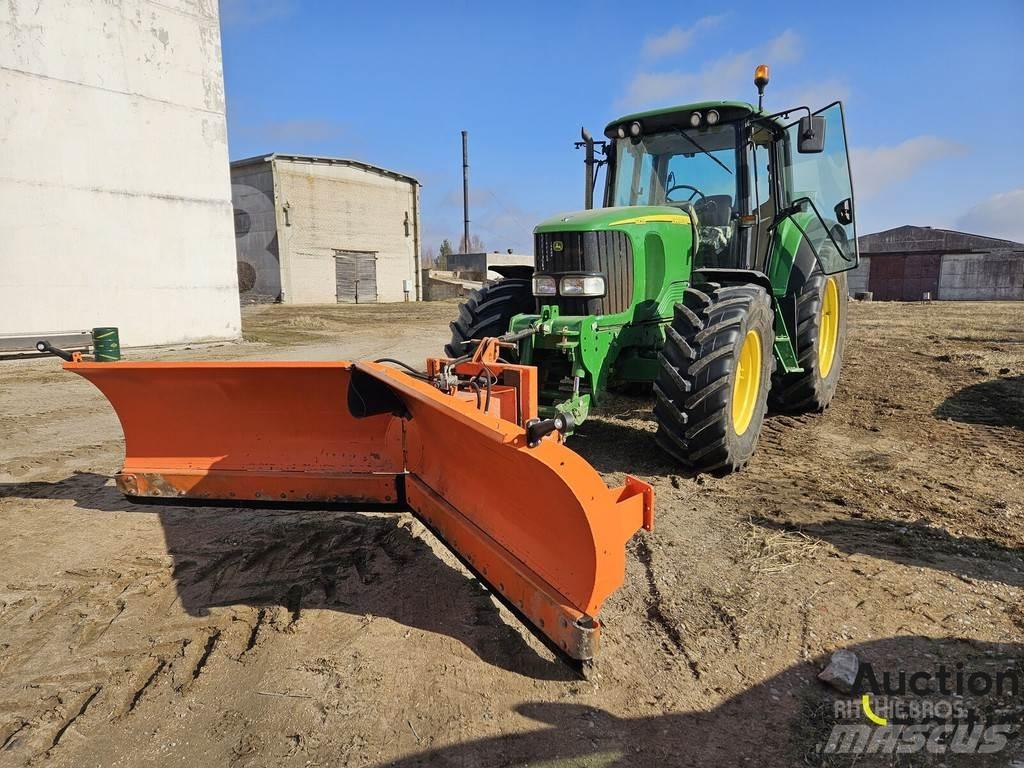 John Deere 6820 Traktorok