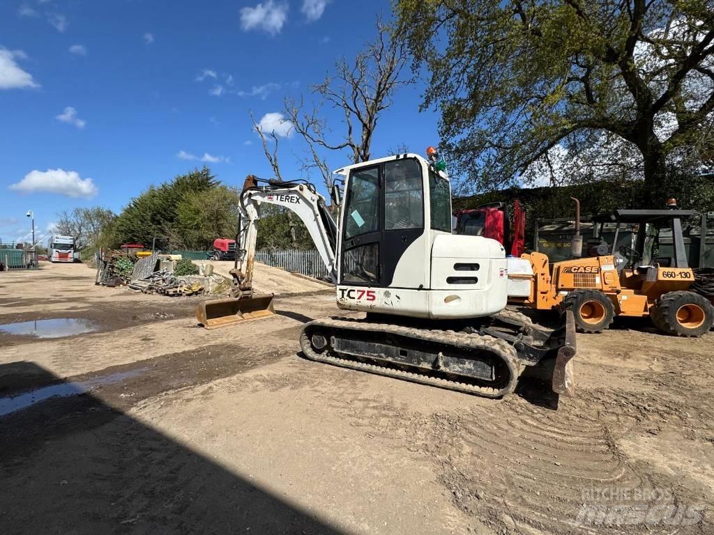 Terex TC 75 Közepes (midi) kotrók 7 t - 12 t