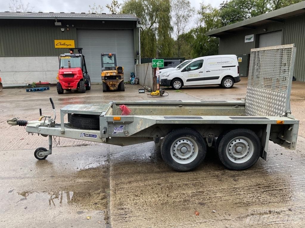 Ifor Williams GX 84 Mélybölcsős