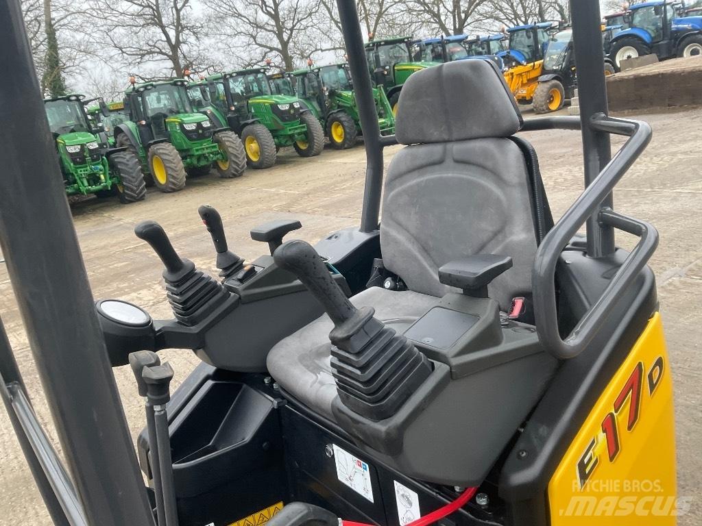 New Holland E 17 D Lánctalpas kotrók