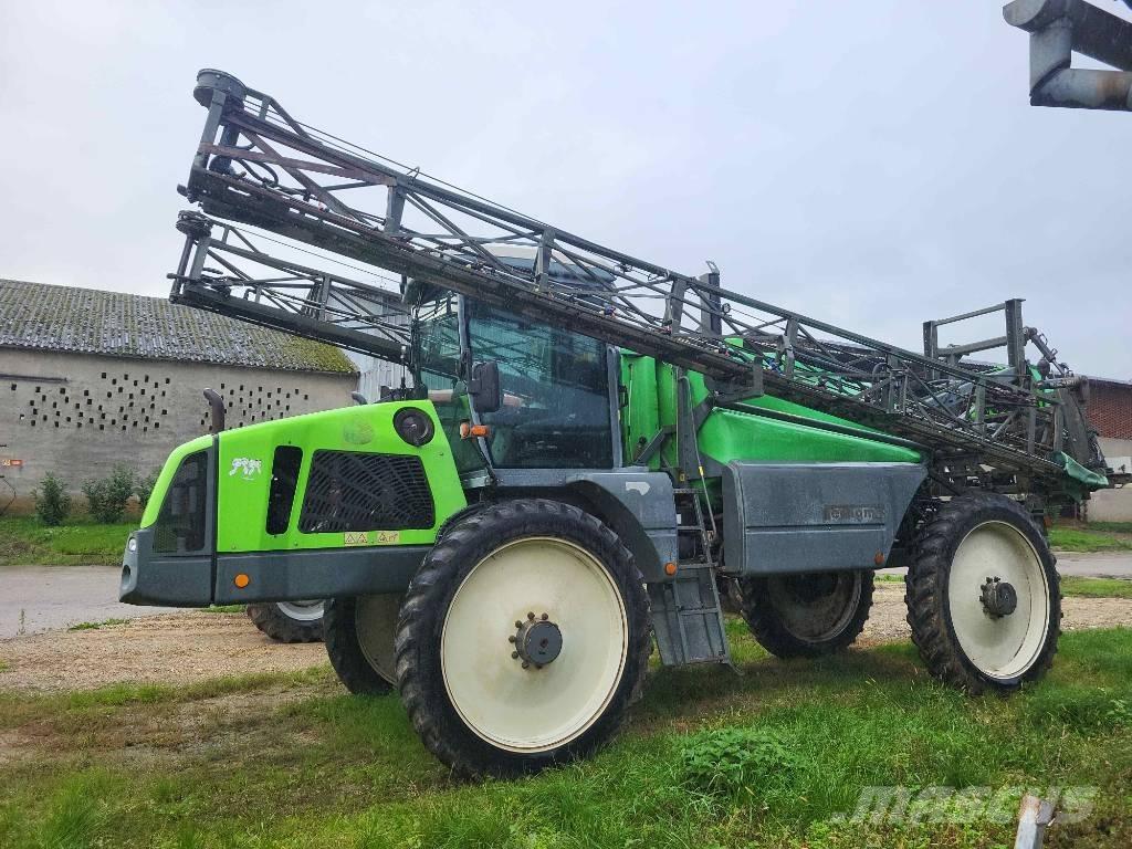 Tecnoma Laser 4240 Önjáró trágyaszórók