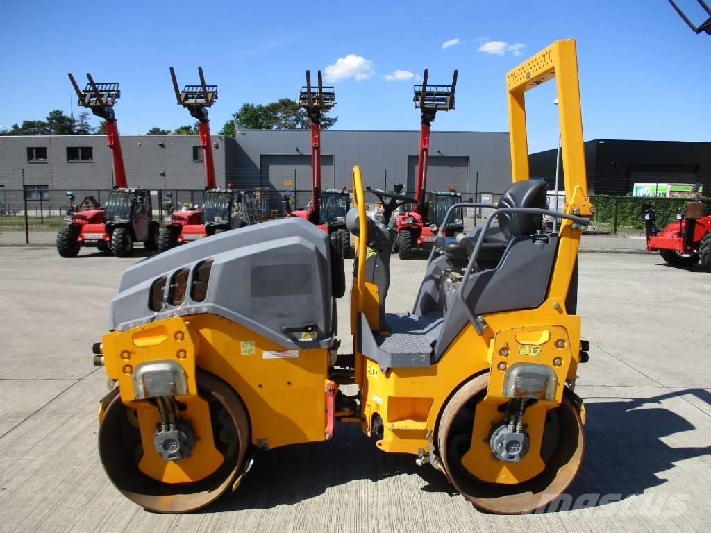 Hamm HD12VV (529) Ikerdobos hengerek