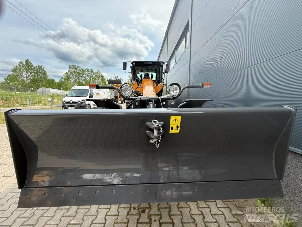 CASE 856 C AWD Gréderek