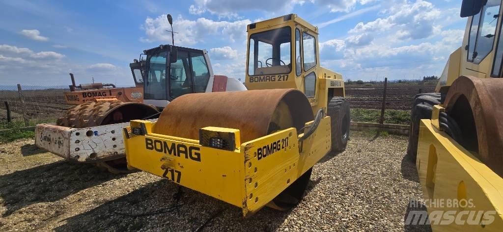 Bomag BW 217 D Egydobos hengerek