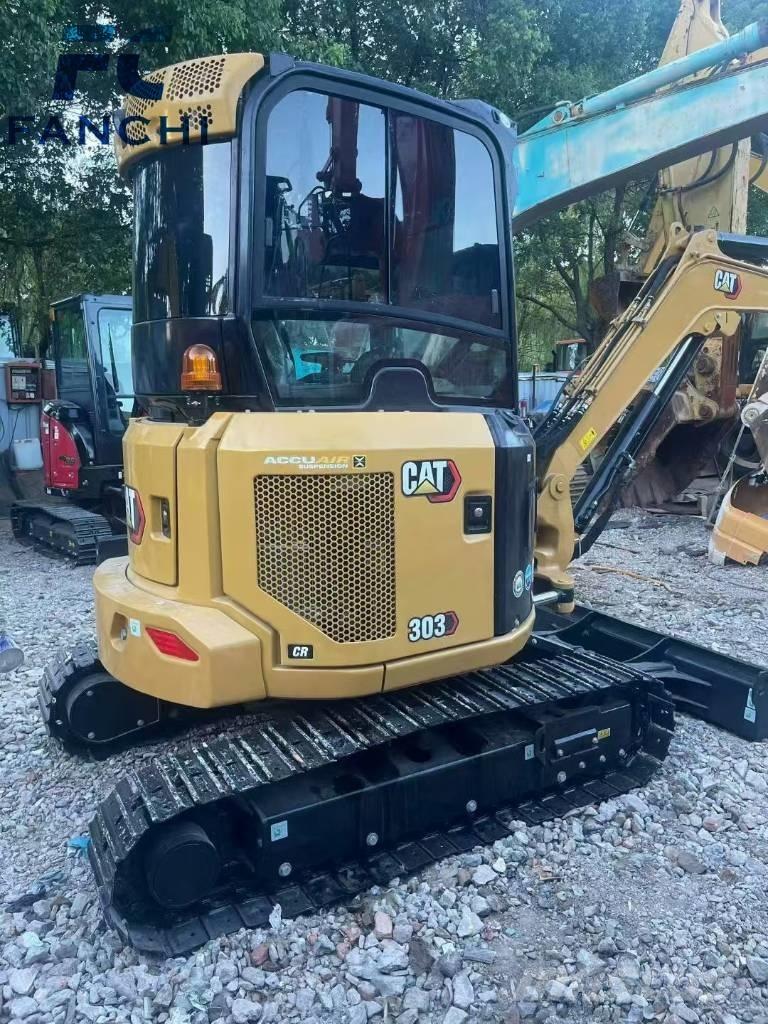 CAT 303 Lánctalpas kotrók