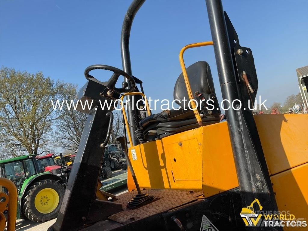 JCB 9T Mezei dömperek