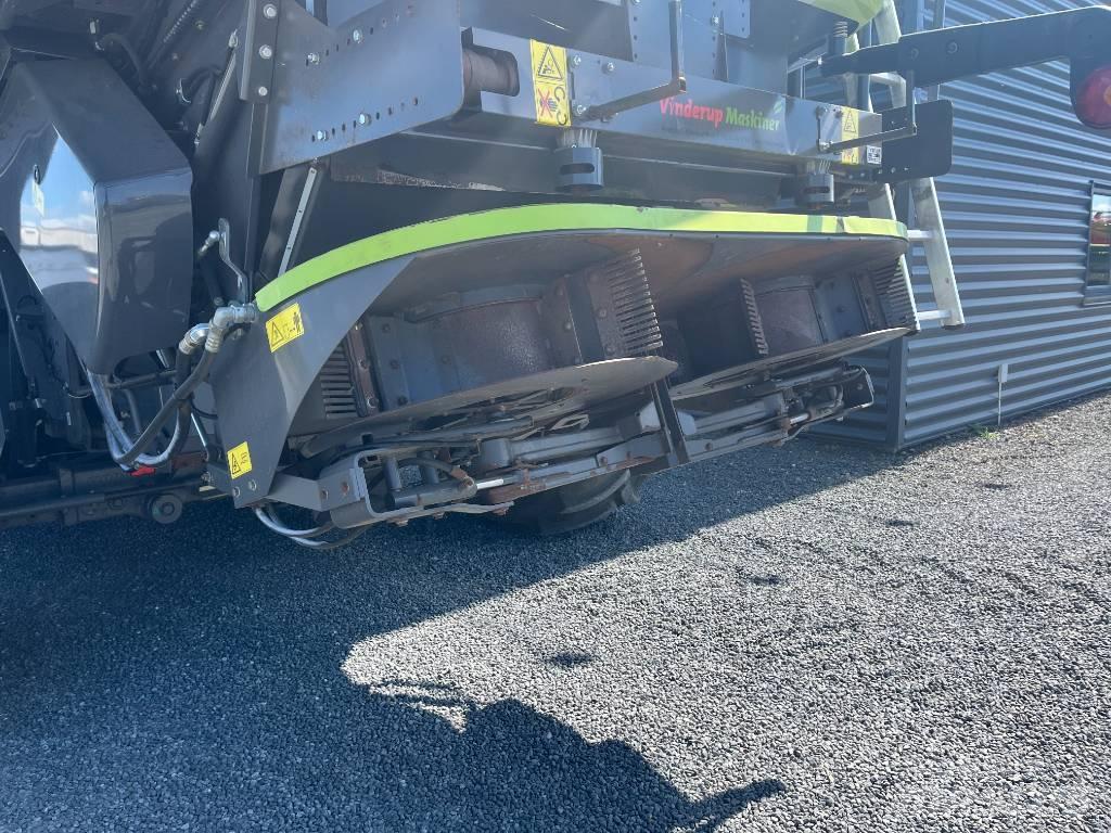 CLAAS Lexion 780 TT Kombájnok