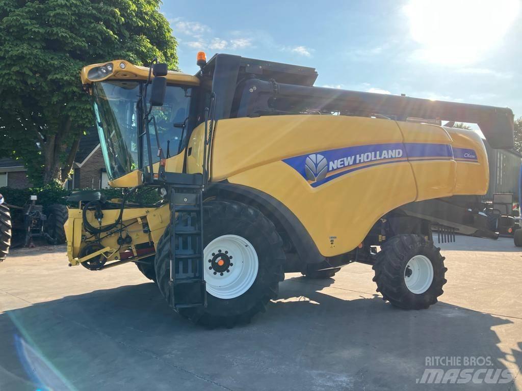 New Holland CX 6090 Kombájnok
