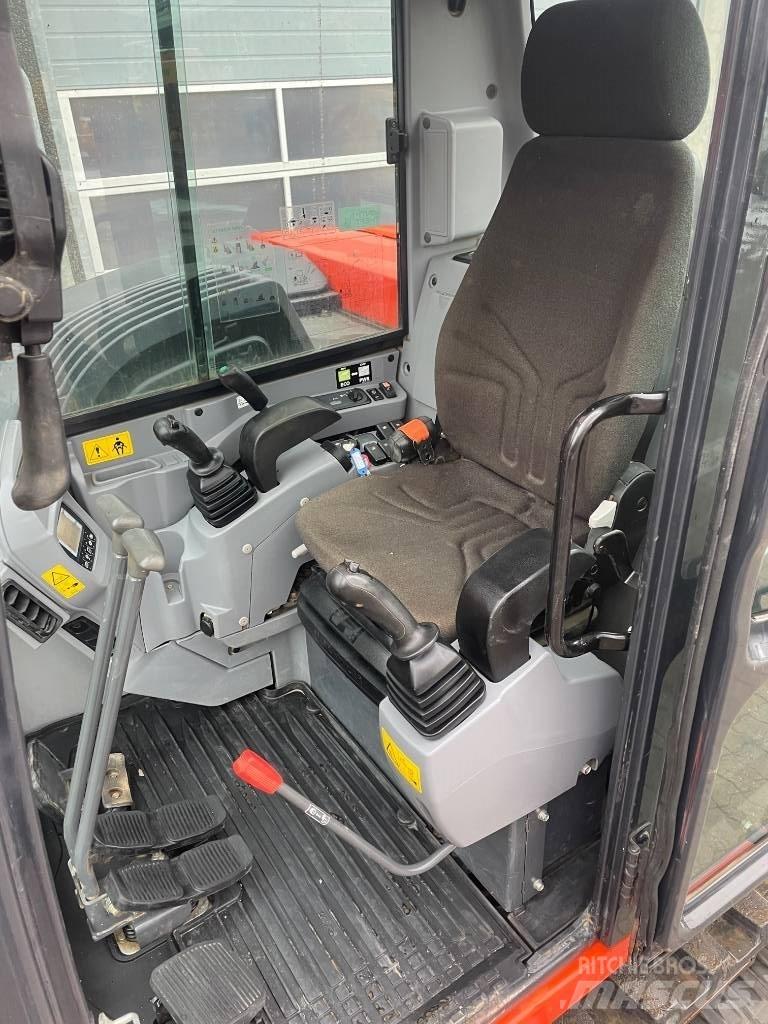 Kubota KX080-4a Közepes (midi) kotrók 7 t - 12 t