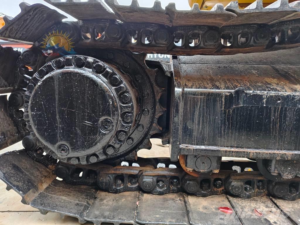 CAT 330 D2L Lánctalpas kotrók