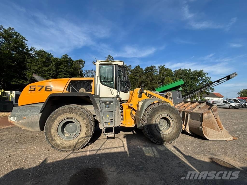 Liebherr L 576 Gumikerekes homlokrakodók