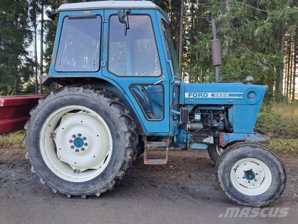 Ford 4600 SU Traktorok