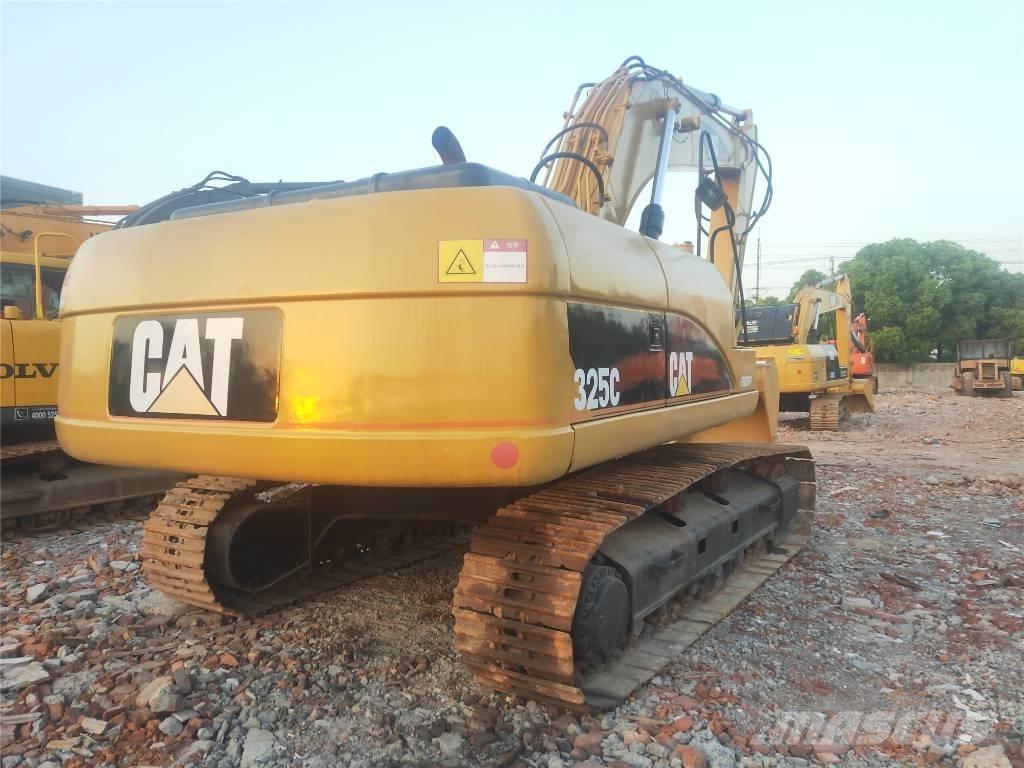 CAT 325C Lánctalpas kotrók