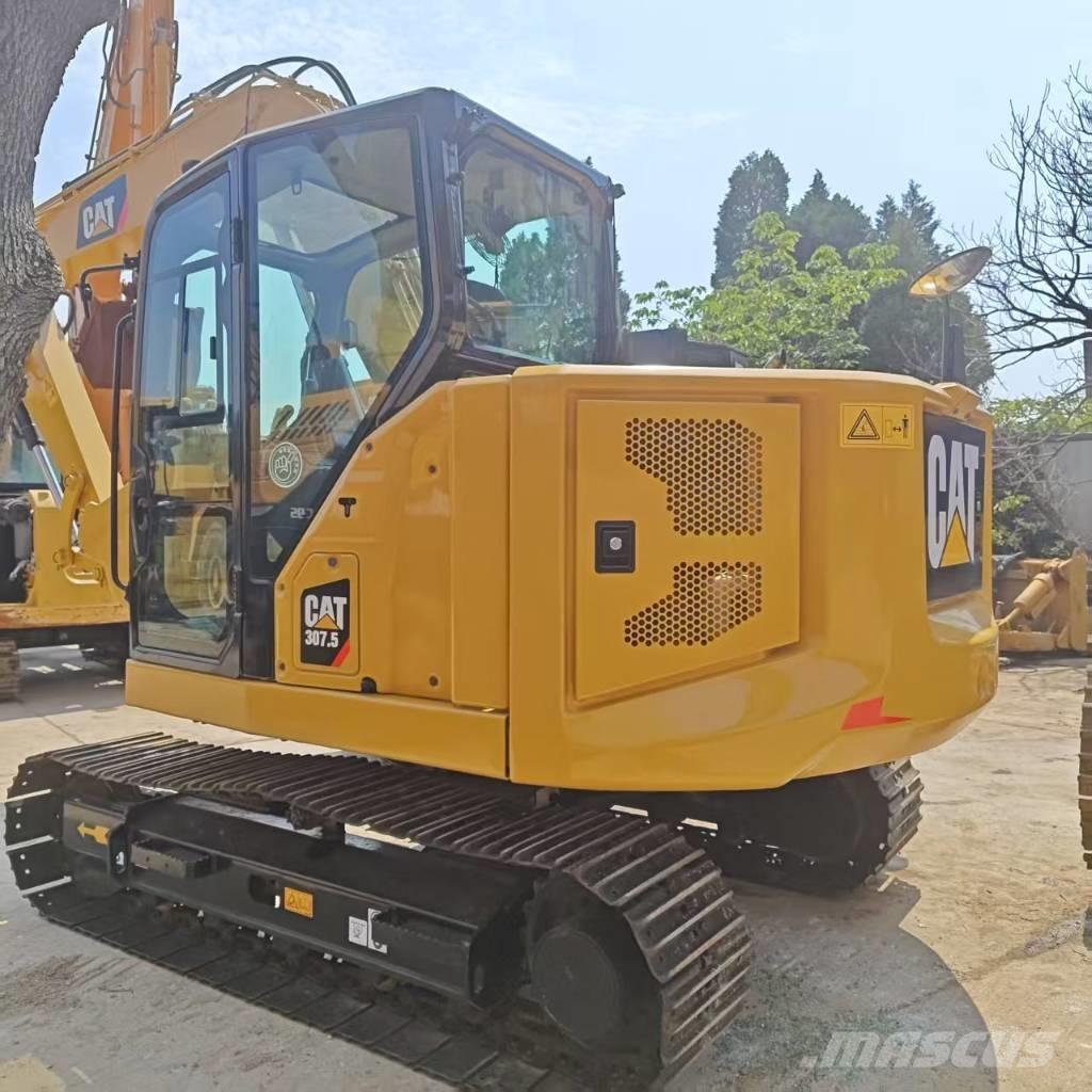 CAT 307,5 Mini kotrók < 7t