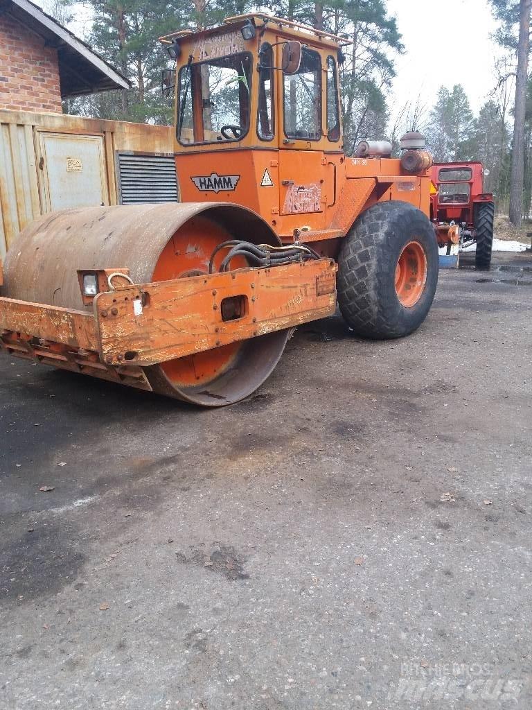 Hamm 2411 SD Egydobos hengerek