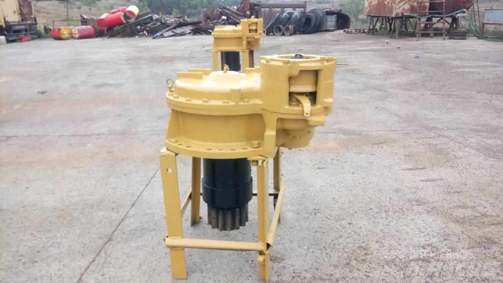 CAT 245 Váltók