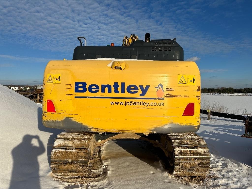 Komatsu PC 210 LC-11 Lánctalpas kotrók