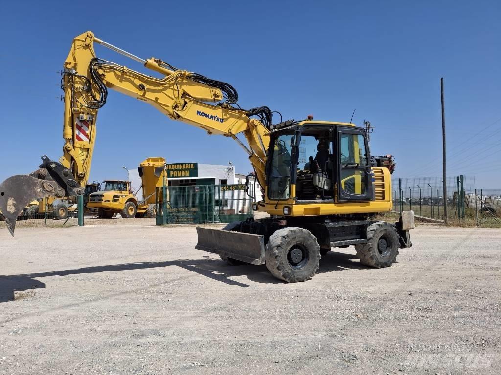 Komatsu PW 148-8 Gumikerekes kotrók