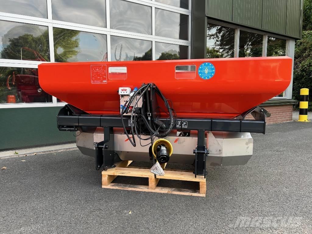 Kubota DSM 1100 Műtrágyaszórók