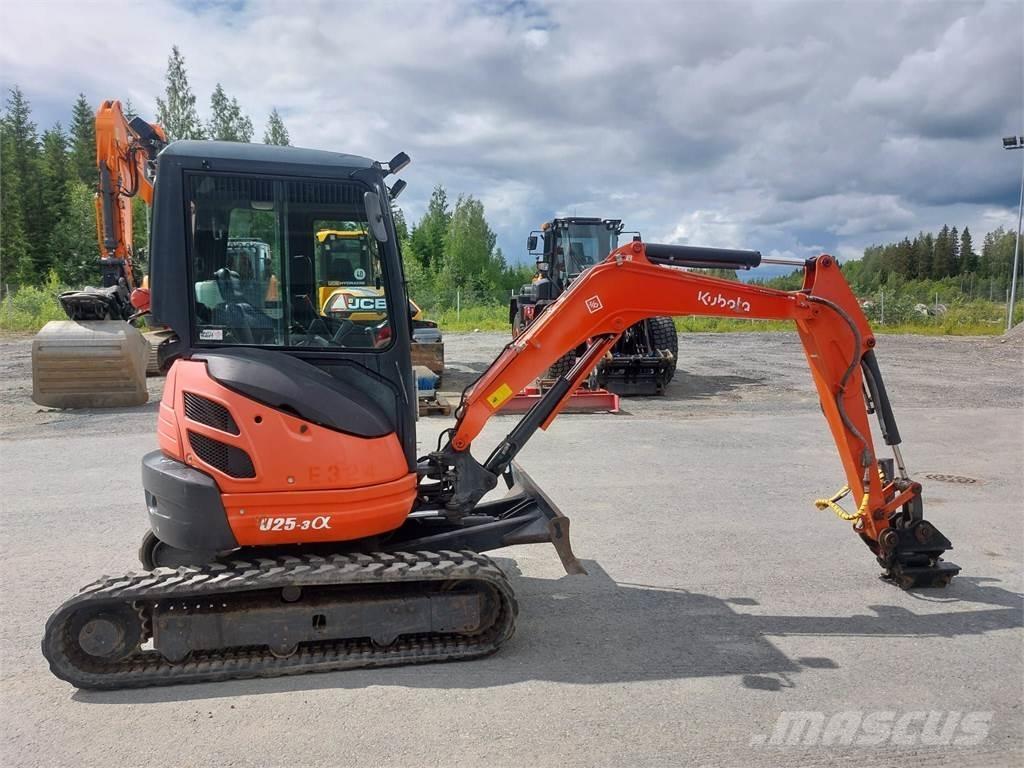 Kubota U25-3 Mini kotrók < 7t