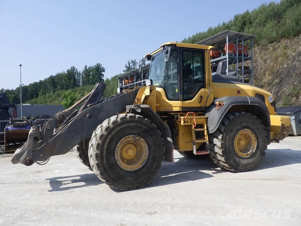 Volvo L 110 H LB Gumikerekes homlokrakodók