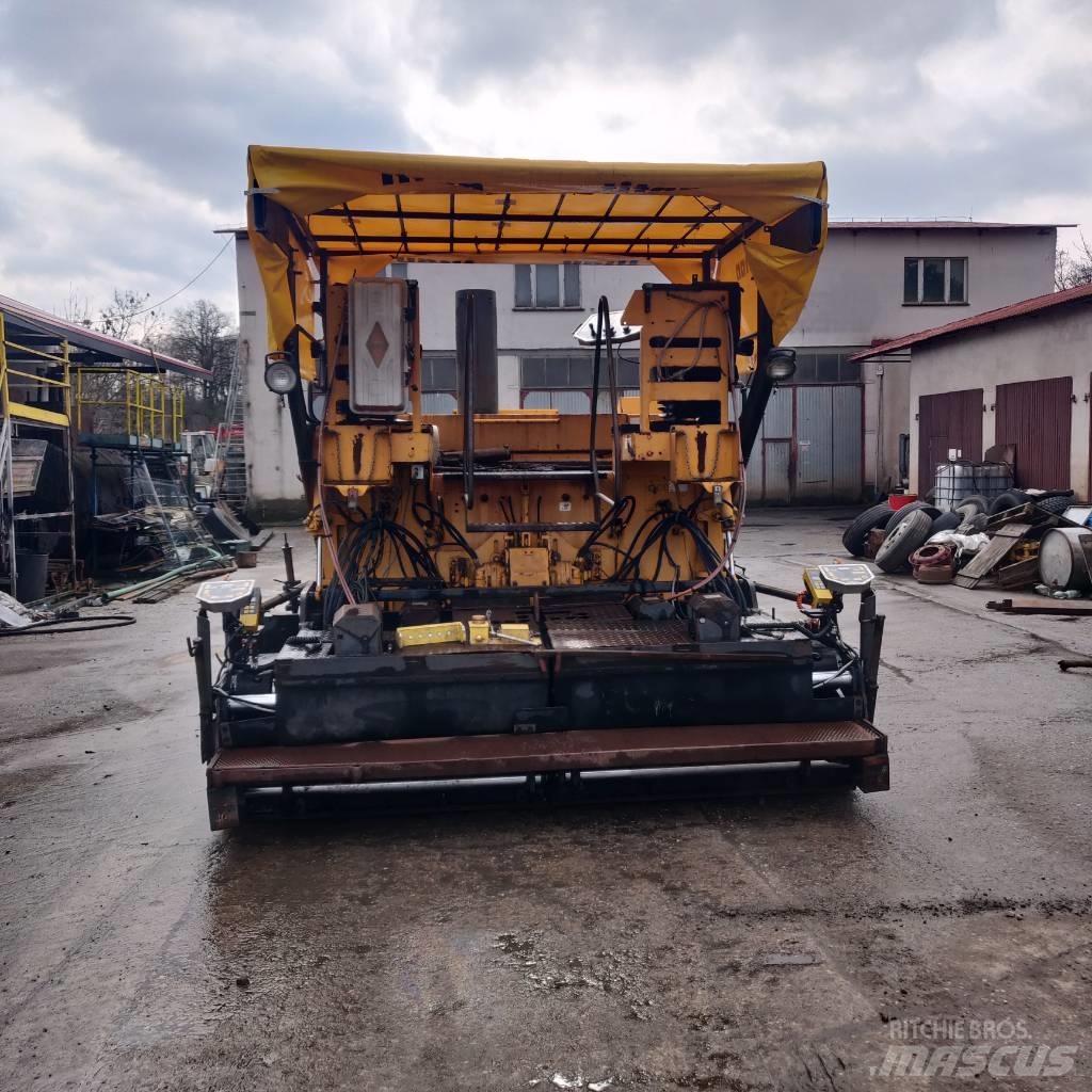 ABG Titan 325 EPM Aszfalt terítõ gépek