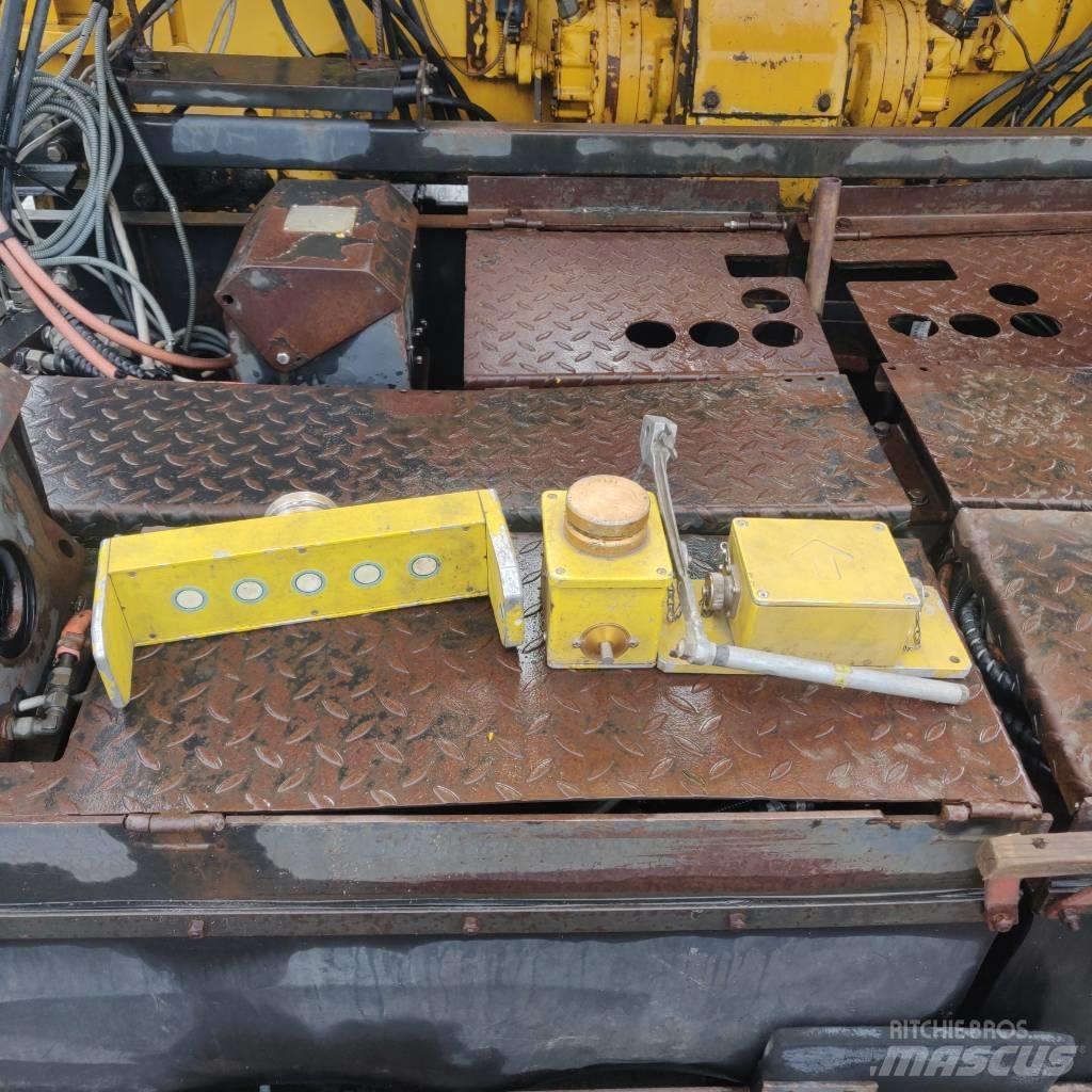 ABG Titan 325 EPM Aszfalt terítõ gépek