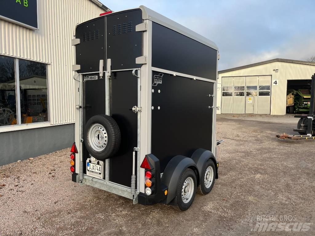 Ifor Williams HB 403 Állatszállító félpótkocsik