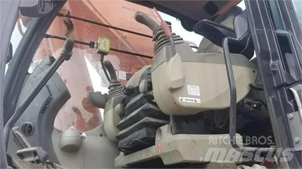Hitachi ZX 670 Lánctalpas kotrók