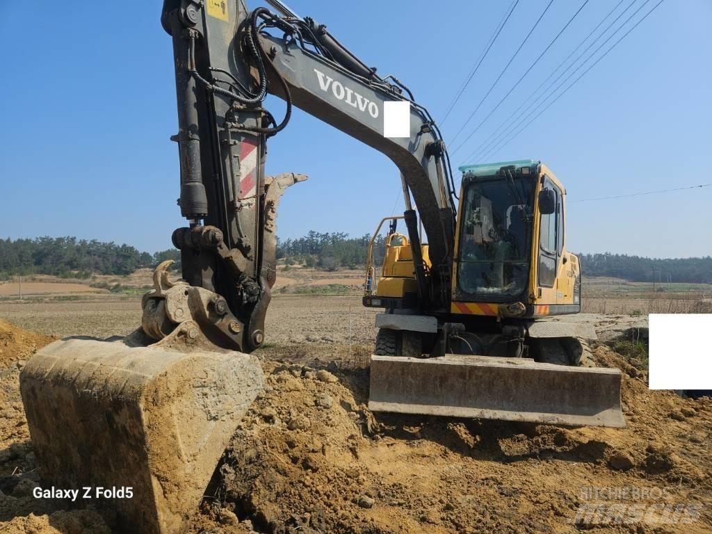 Volvo EW145BP Gumikerekes kotrók