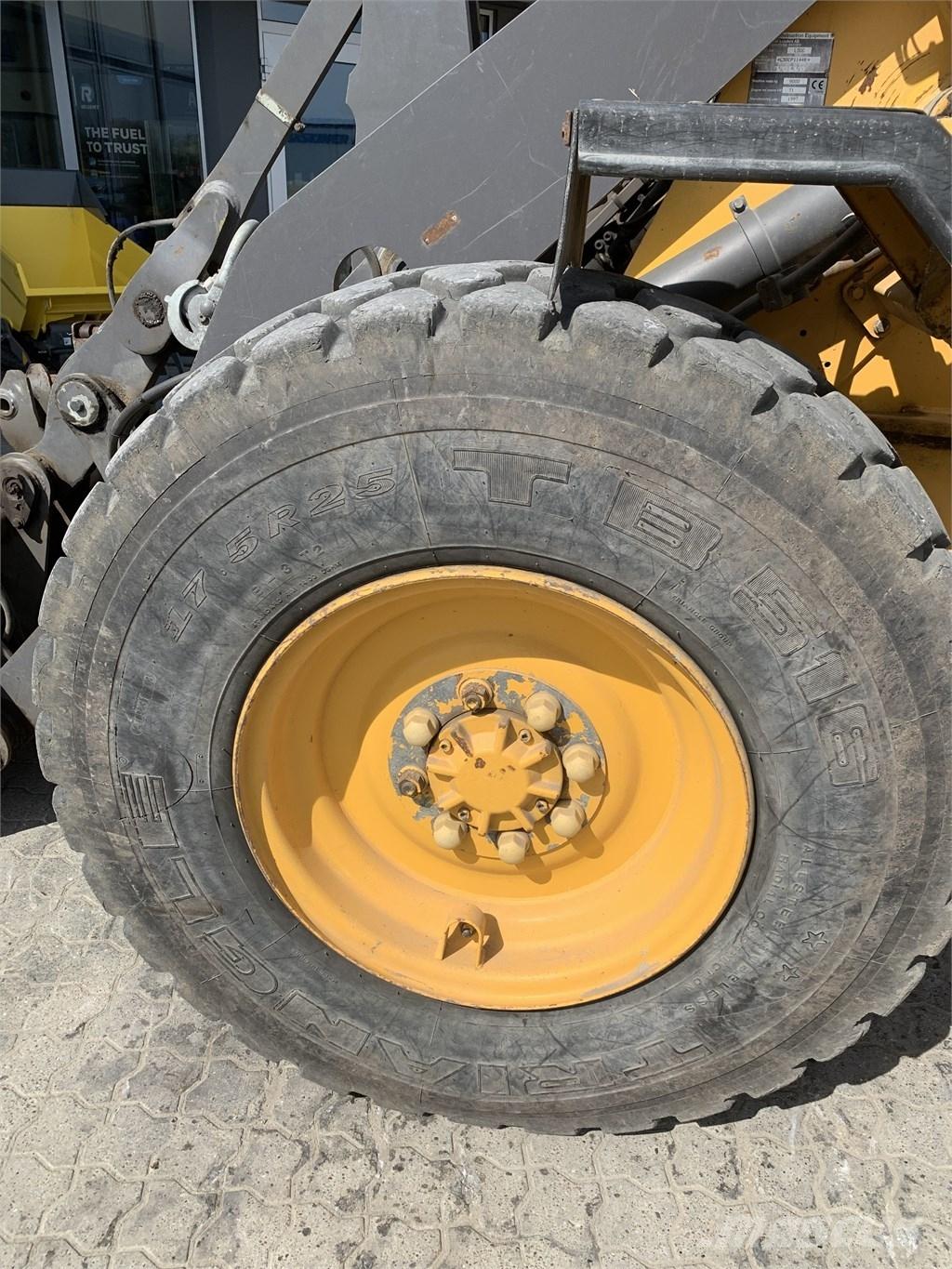 Volvo L50C Gumikerekes homlokrakodók