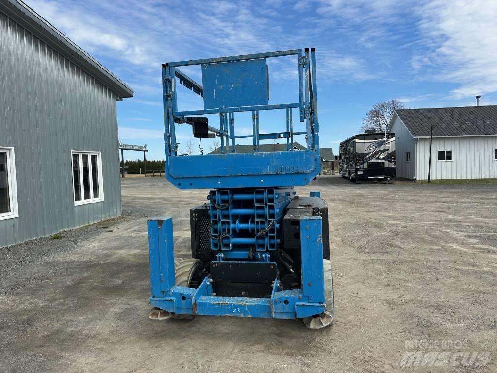 Genie GS 4069 RT Ollós emelők