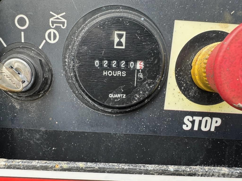 Genie GS 4069 RT Ollós emelők
