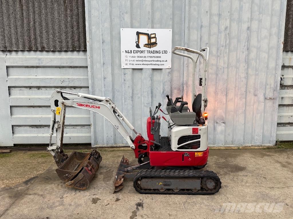 Takeuchi TB 210 Mini kotrók < 7t