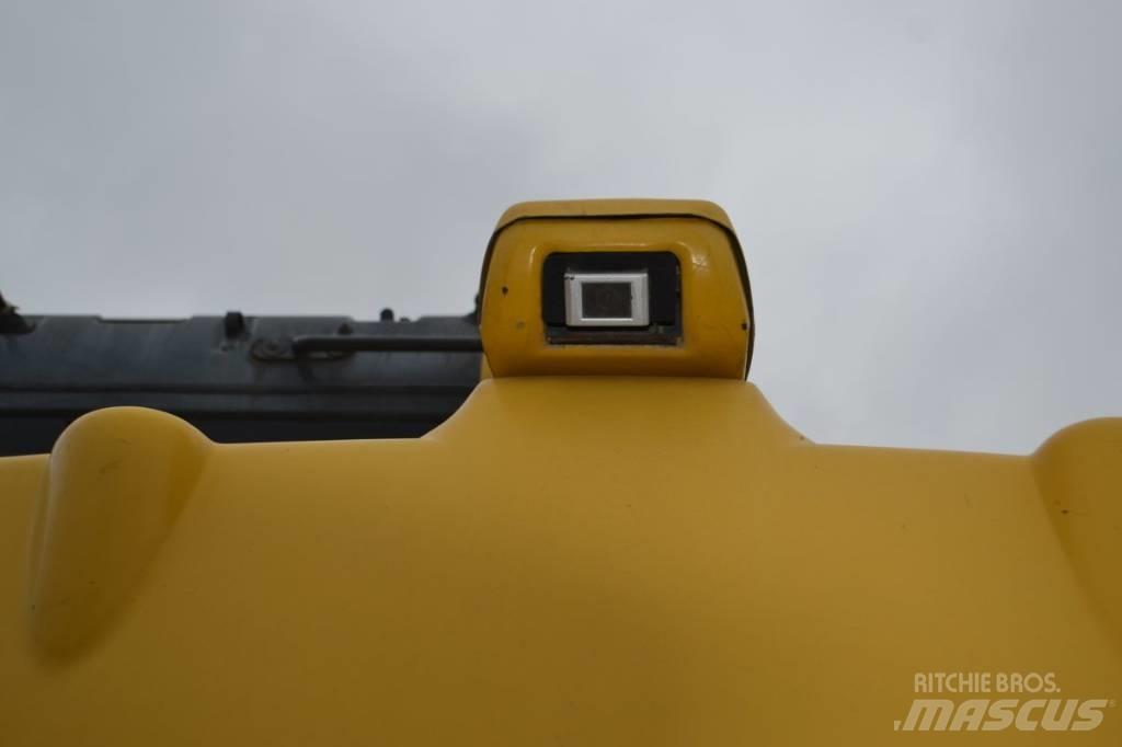 Komatsu PC 138 US-10 Lánctalpas kotrók