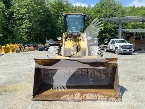 CAT 928HZ Gumikerekes homlokrakodók