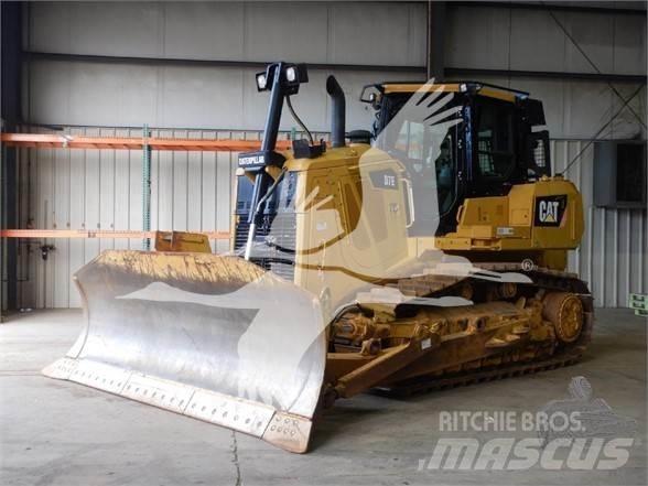 CAT D7E lánctalpas dózerek