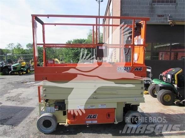 JLG 2632ES Ollós emelők