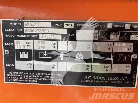 JLG 450AJ Karos emelők