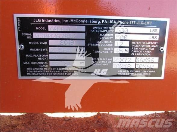 JLG 600AJ Karos emelők