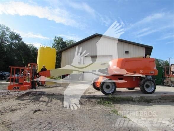 JLG 600S Teleszkópos emelők