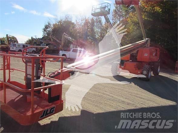JLG 800S Teleszkópos emelők