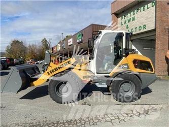 Liebherr L506C Gumikerekes homlokrakodók